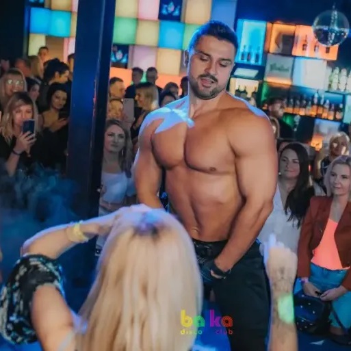 Pokaz striptizu Toruń